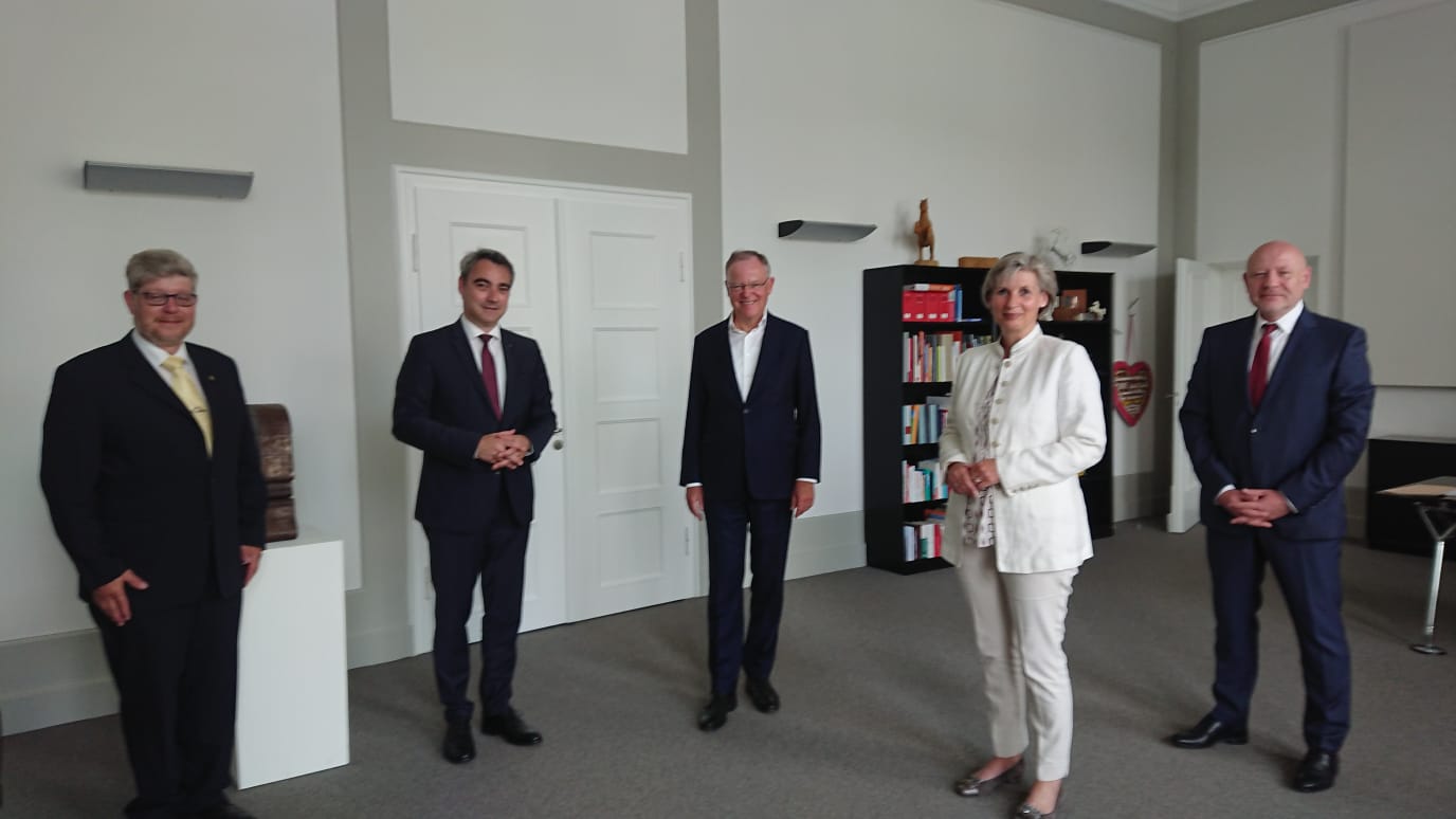Bundesspitze der Landsmannschaft Schlesien im Gespräch mit Ministerpräsident Stephan Weil